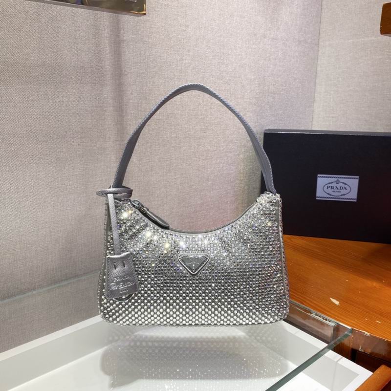 Bolsa Prada Re-Edition Duchesse