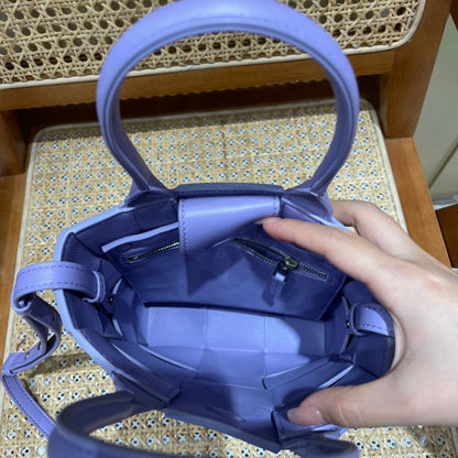 Bolsa Bottega Veneta MINI CASSETTE TOTE 22CM BAG
