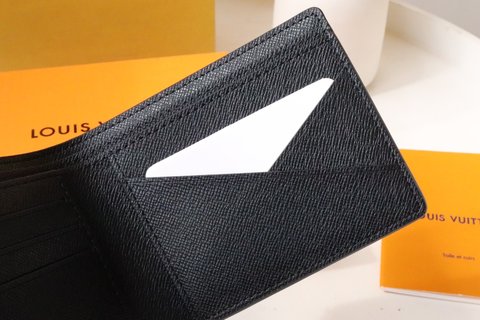 Carteira LV Monogram