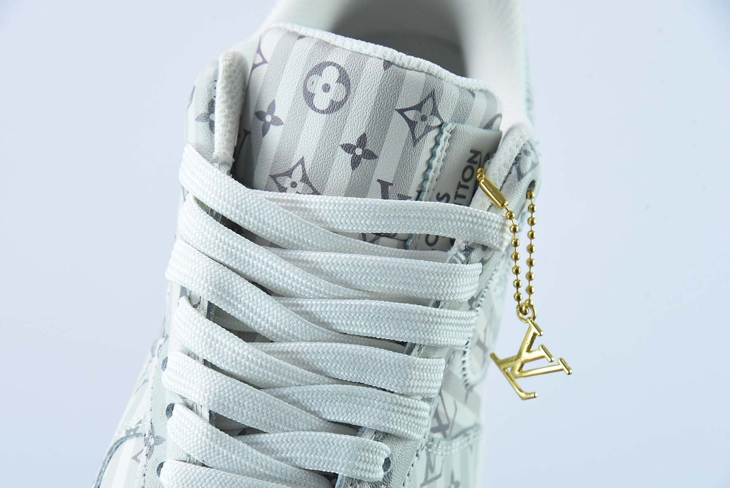Tênis Louis Vuitton Nike Air Force 1