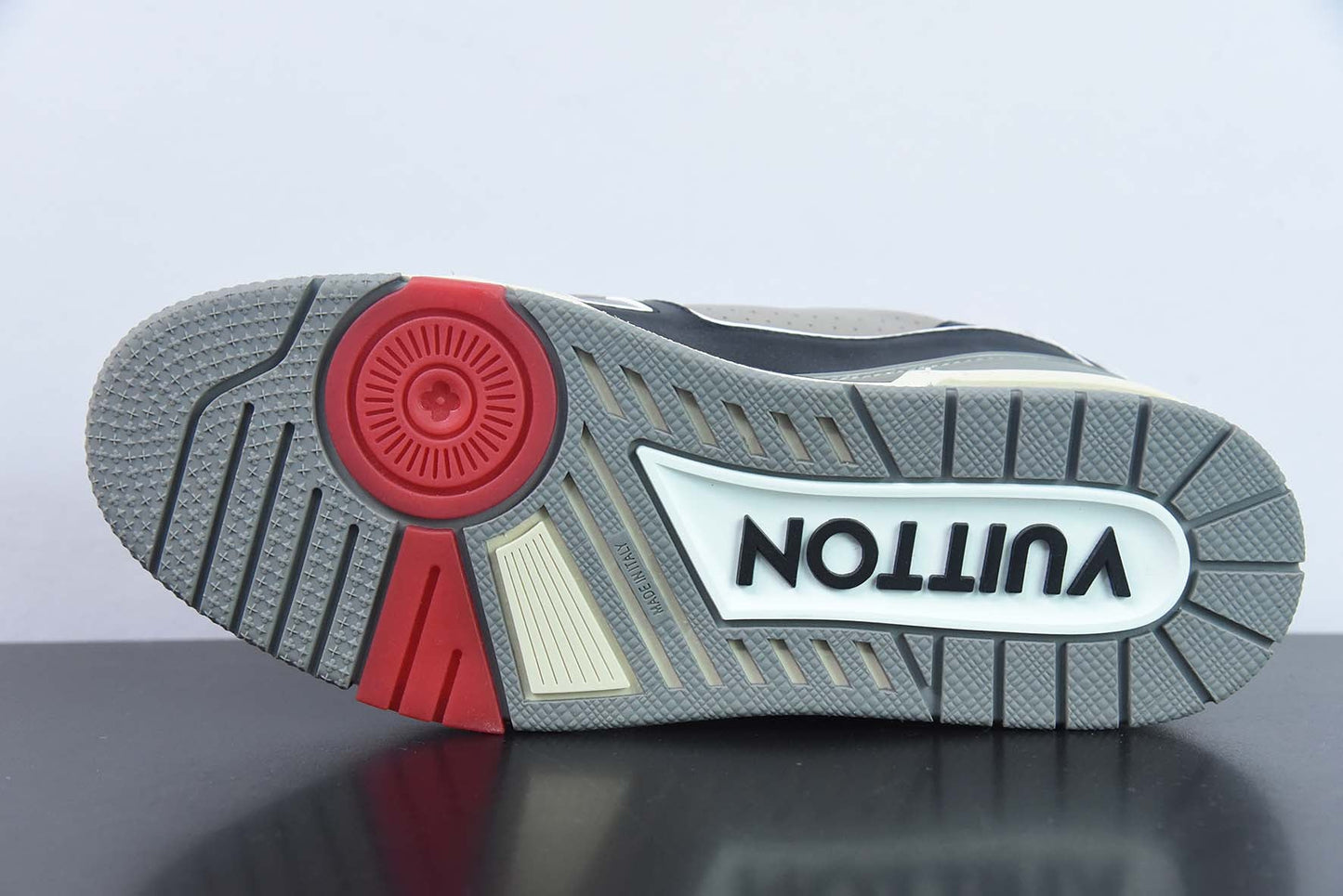 Tênis Louis Vuitton Trainer
