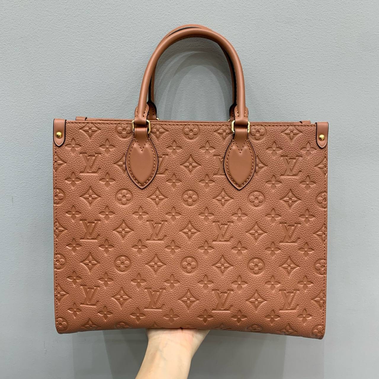 Bolsa Louis Vuitton OnTheGo