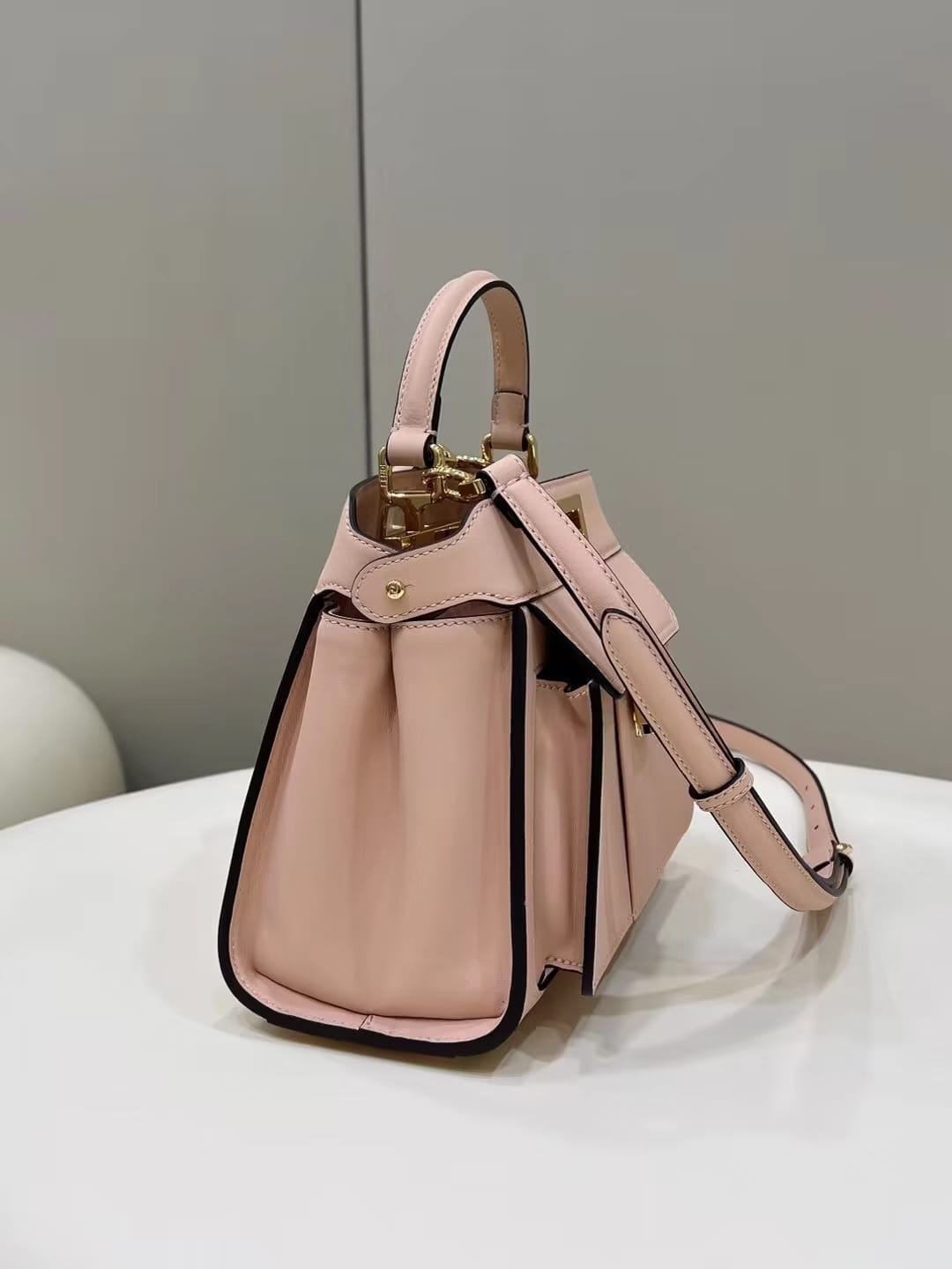 Bolsa FENDI Peekaboo