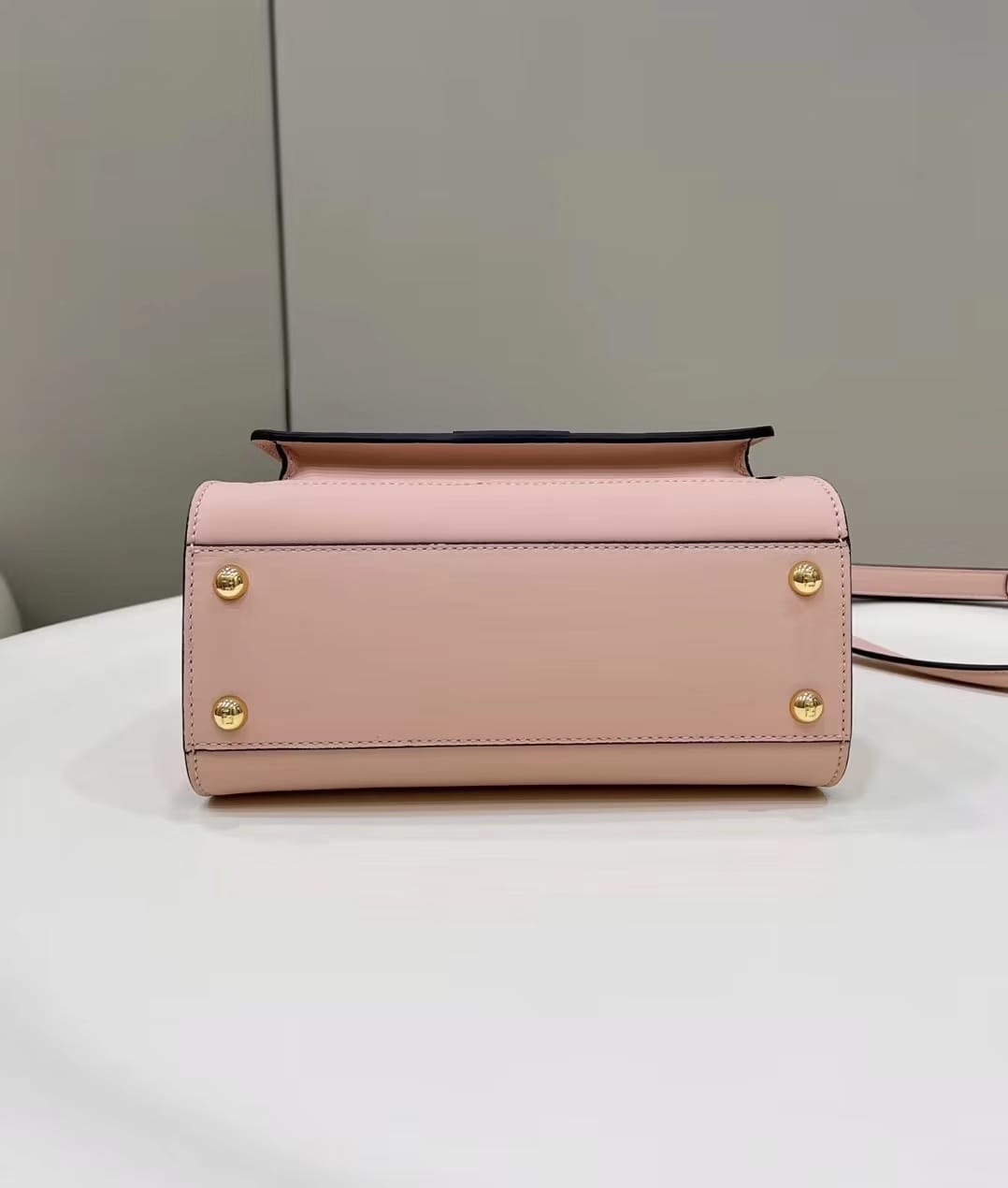 Bolsa FENDI Peekaboo