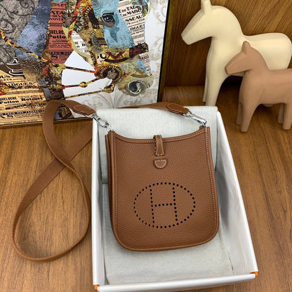 Bolsa Hermès Mini Evelyn 17cm Clemence