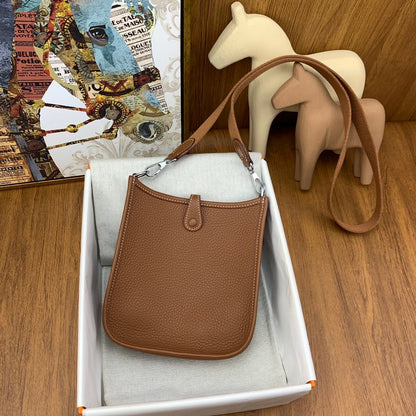 Bolsa Hermès Mini Evelyn 17cm Clemence