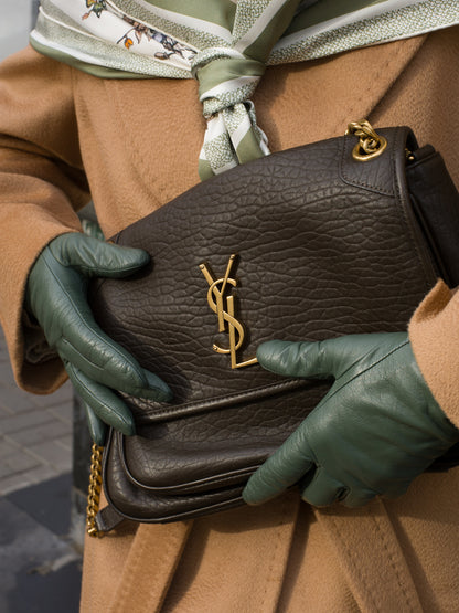 Bolsa Saint Laurent YSL Niki Marrom